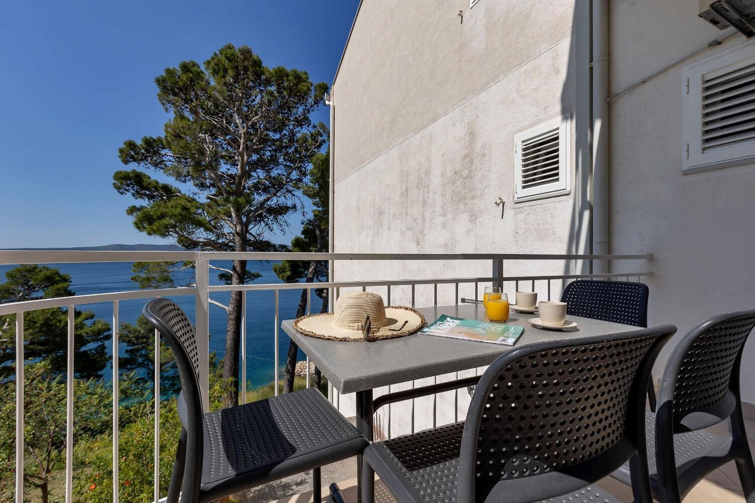 Apartments Anka Brela Exterior photo